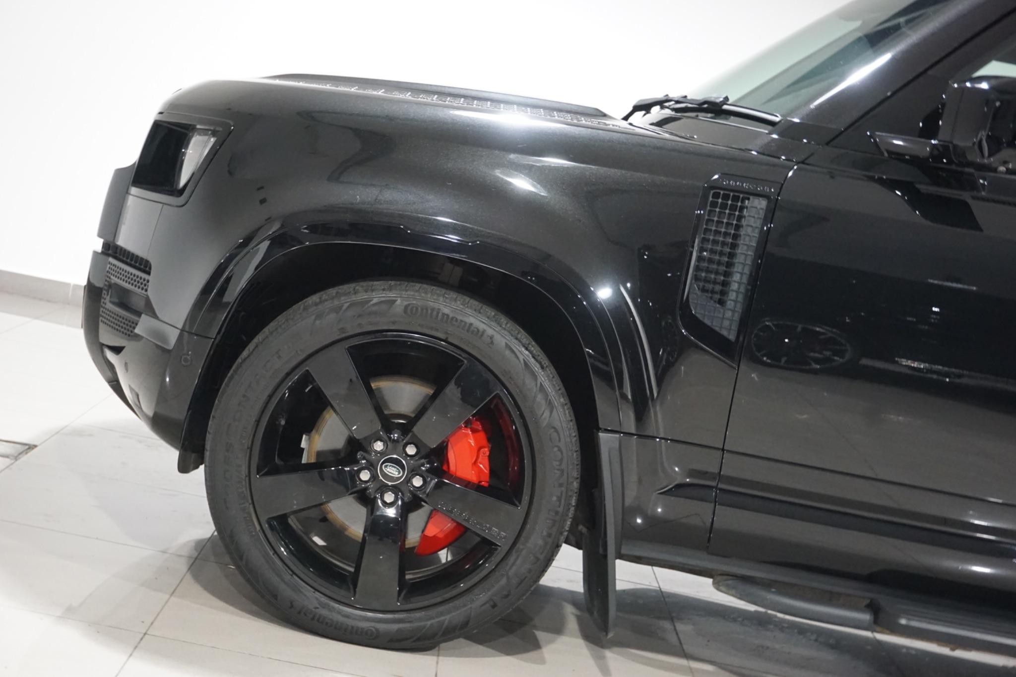 Land Rover Defender 110 2.0 P400e 15.4kWh X-Dynamic HSE Auto 4WD Euro 6 (s/s) 5dr